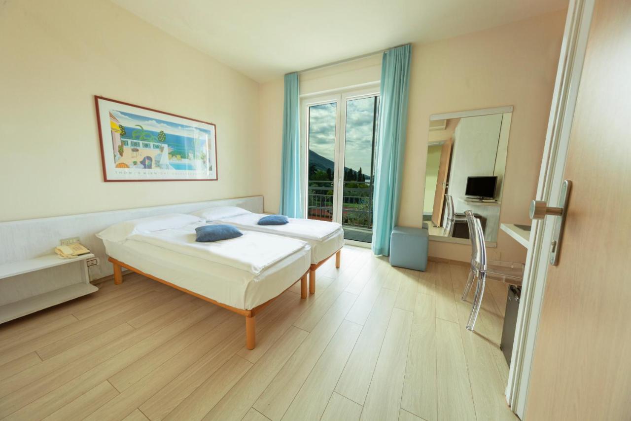 Club Hotel Olivi - Tennis Center Malcesine Exterior foto